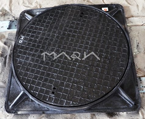 manhole cover cast iron 