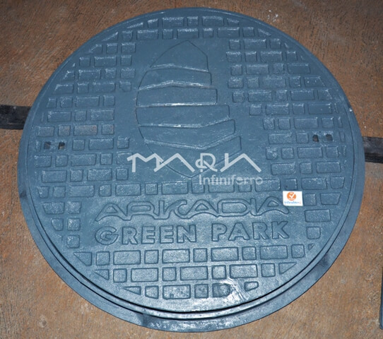 manhole cover Arkadia Green Park 