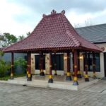 pendopo rumah villa di jogja grand ndalem home resort